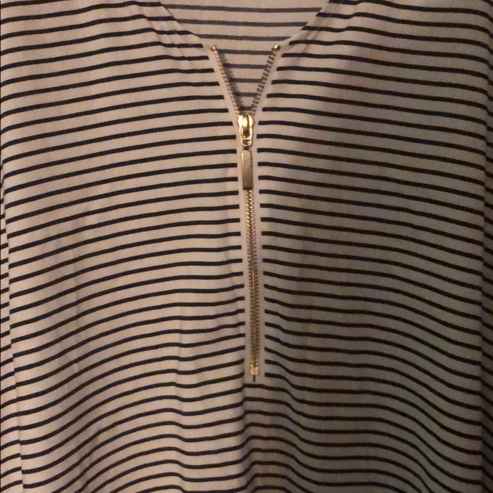 NWOT - Picture 3 of 3